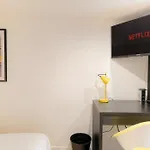 Tiny-duplex * Lyon