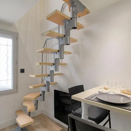 아파트 Tiny-duplex *